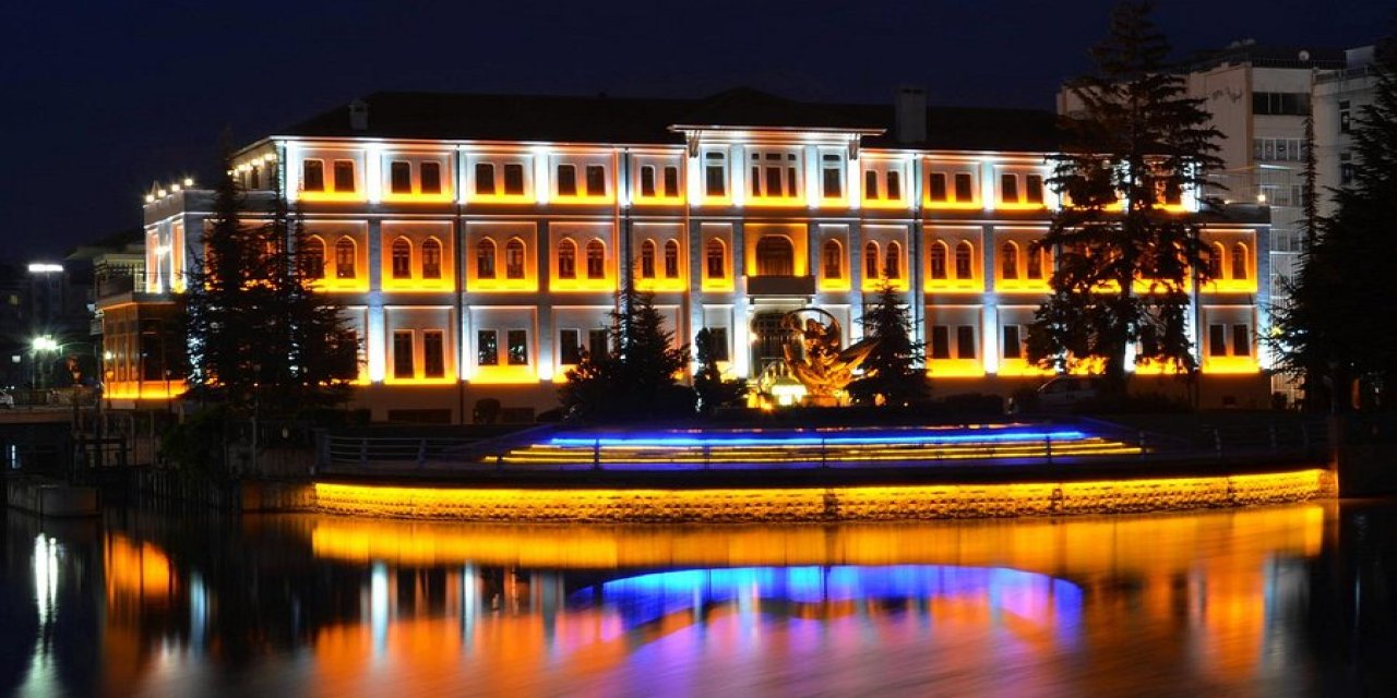 Şehrin Yadigârları'nda Porsuk Otel konuşulacak