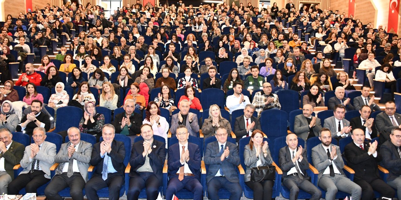 Eskişehir'de 'Rehber Öğretmenler Zirvesi' gerçekleşti