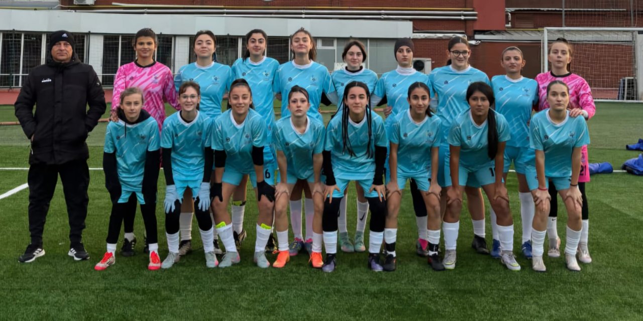 Büyükşehir kızları sahne alıyor