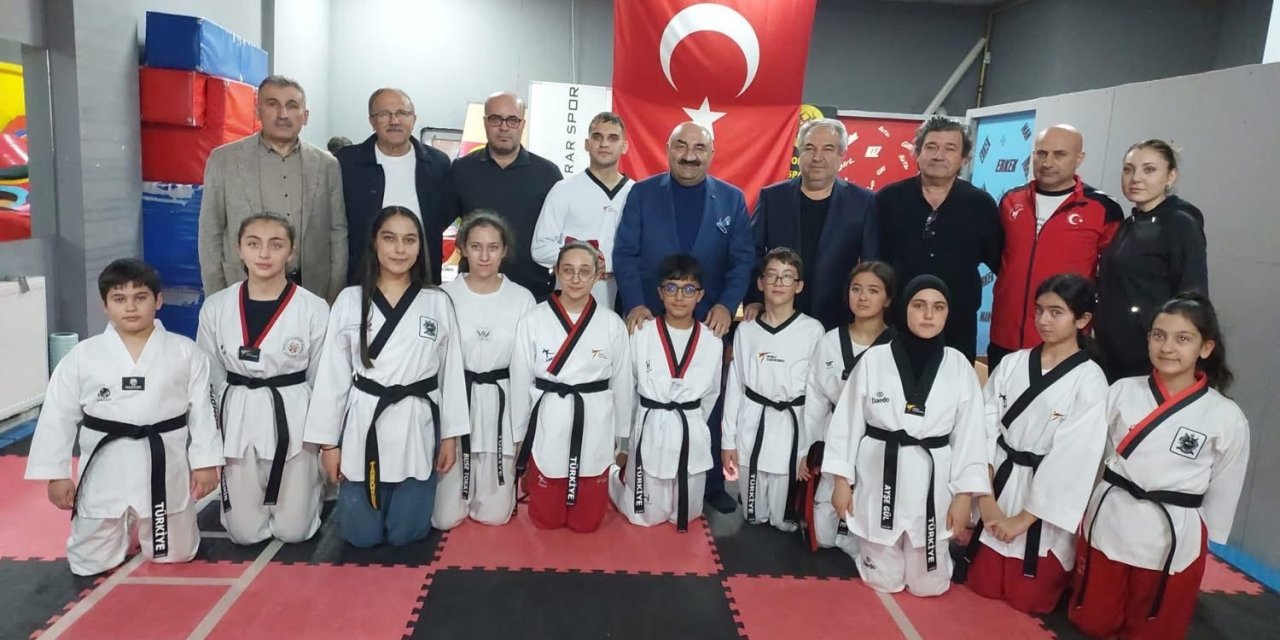 Kütahya’da siyah kuşak sevinci