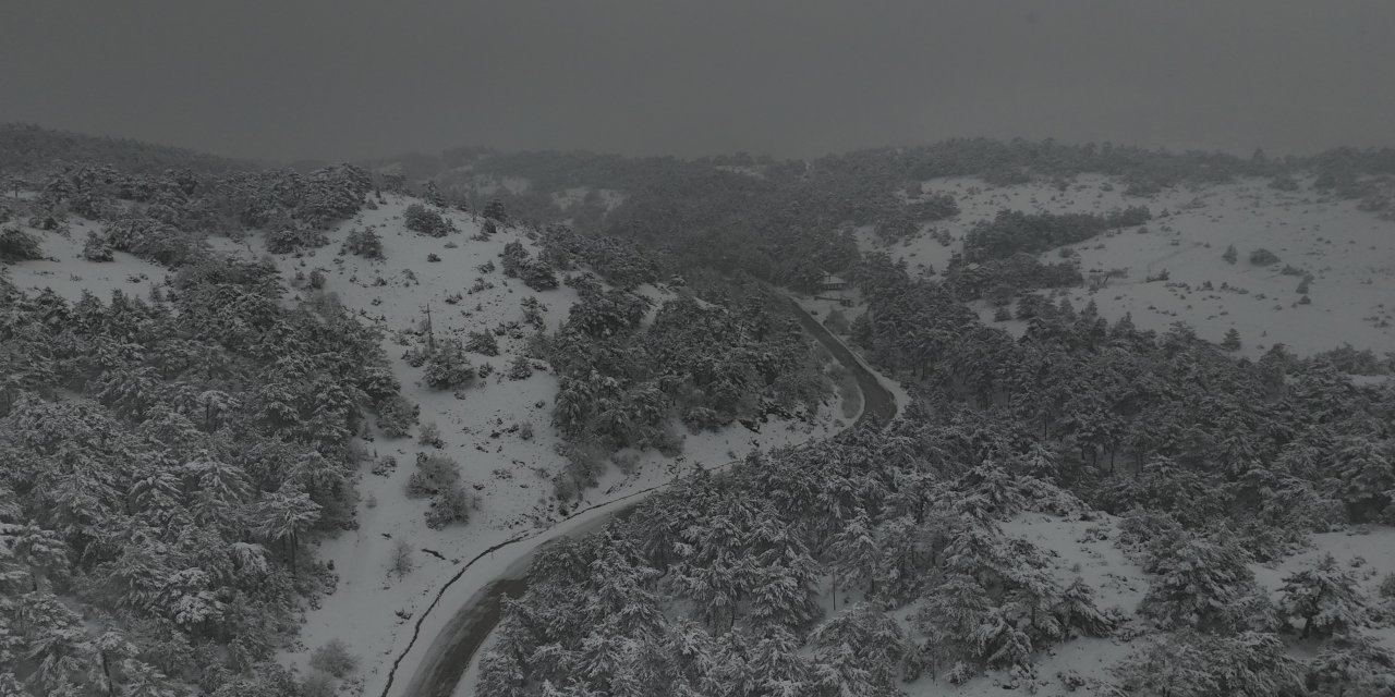 Eskişehir'de kar manzarası büyüledi