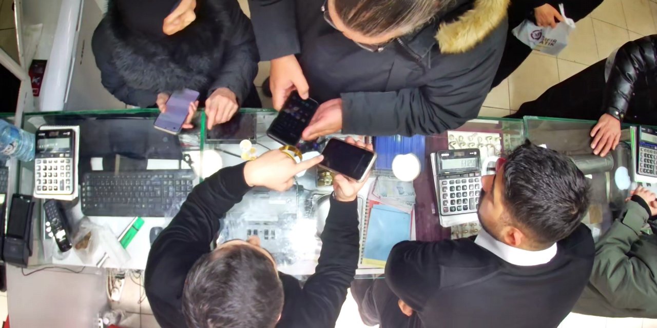 "Devlet IBAN istemez" dedi, facianın önüne geçti