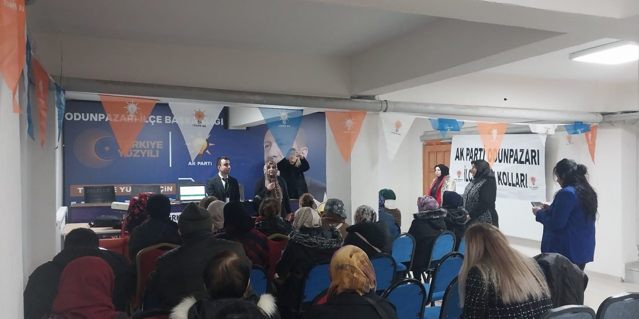 'Bağımlılıktan Kurtulma ve Sağlıklı Yaşam' konferansı yapıldı