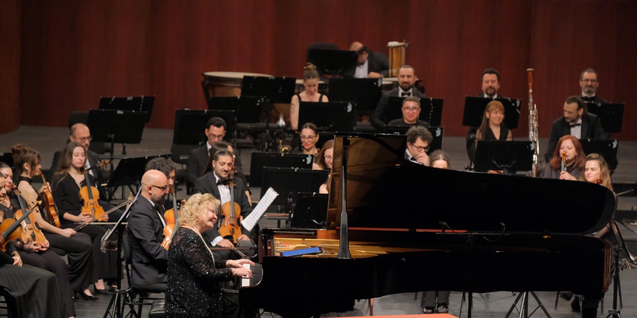 Ünlü piyanistten Eskişehir'de unutulmaz performans