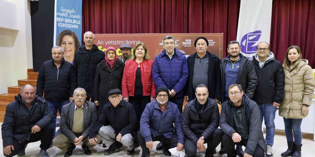 Büyükşehir'den arı yemi desteği!