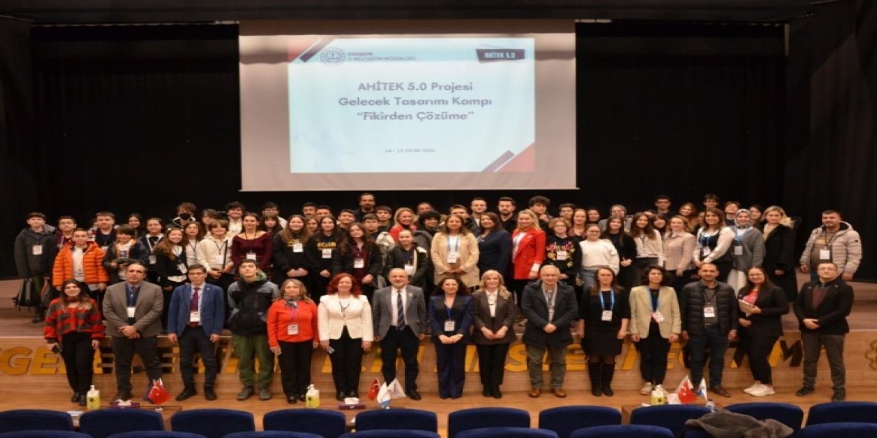 "AHİTEK 5.0 Gelecek Tasarımı Kampı" gerçekleşti