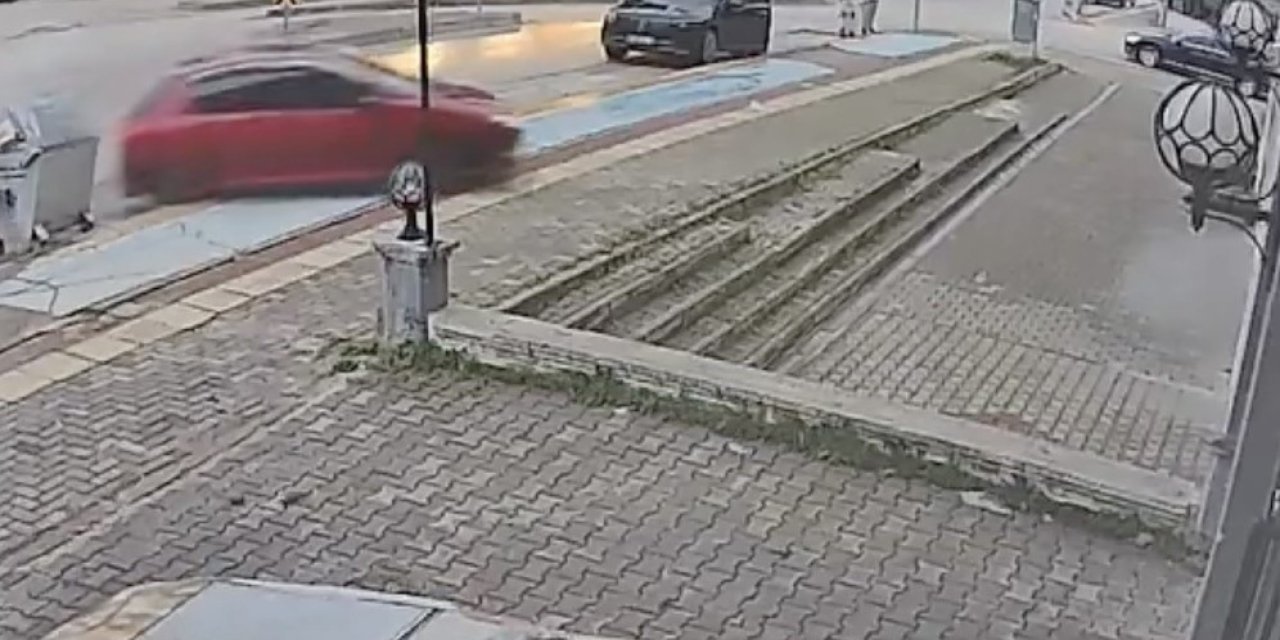 Fren yerine gaza basan sürücü kaza yaptı