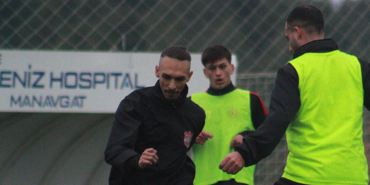 Bozanspor Side’de ilk sınavına çıkıyor