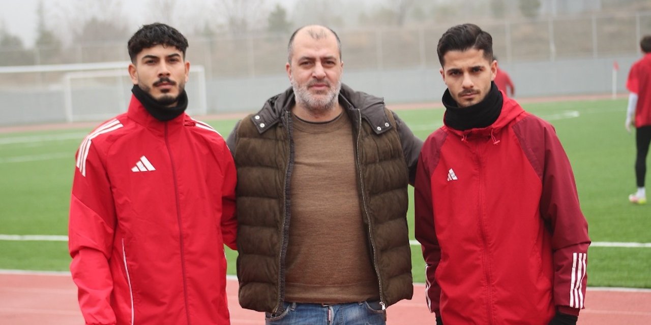 Kadroya üç takviye