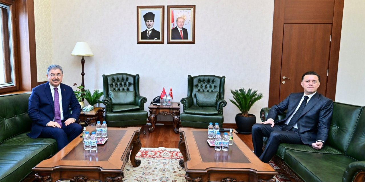 Nebi Hatipoğlu Vali Yılmaz'ı ziyaret etti