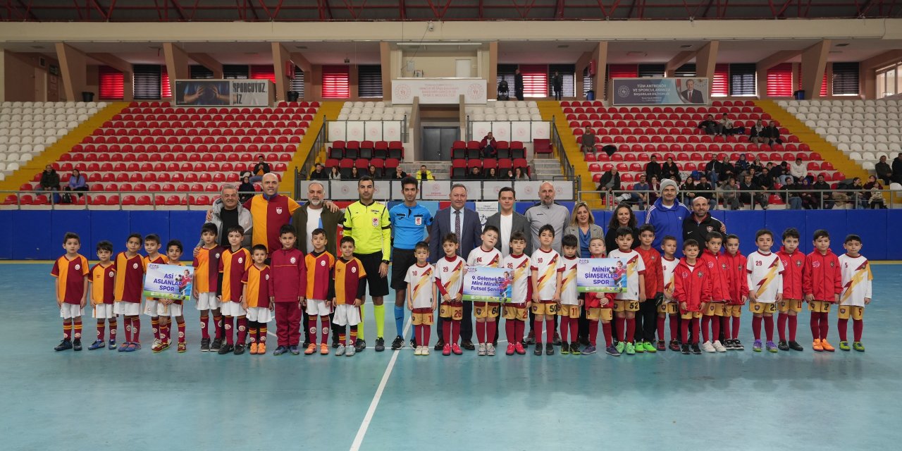 9. Geleneksel Mini Minikler Futsal Şenliği düzenlendi