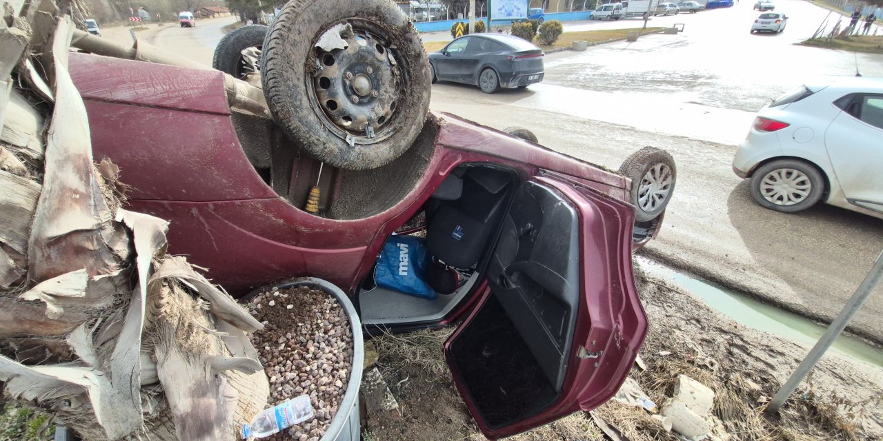 Eskişehir'de hastaneye giderken kaza yaptılar!