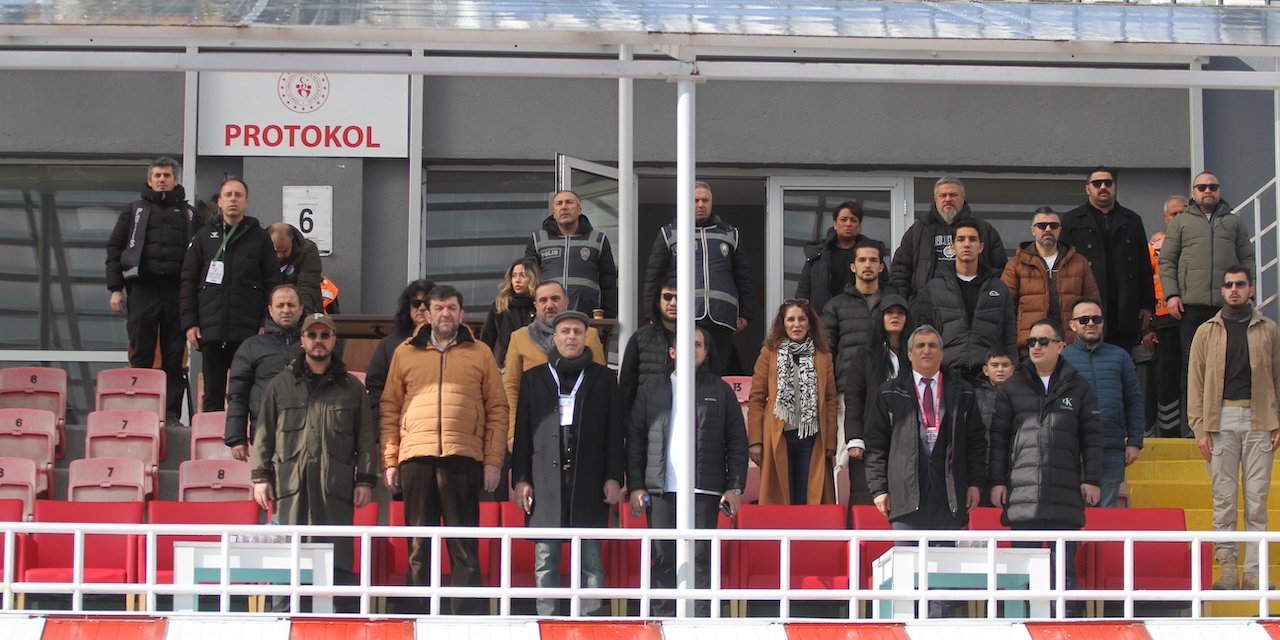 Anadolu yönetiminden gövde gösterisi