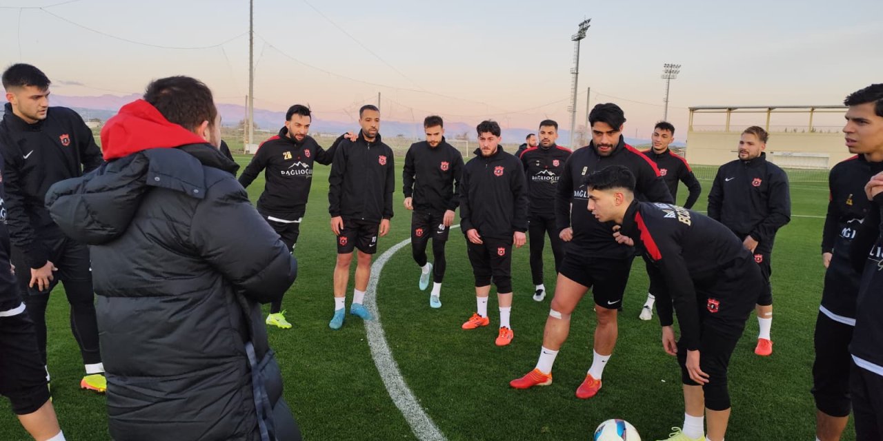 “Derbide kaybetme baskısı hissetmiyoruz”