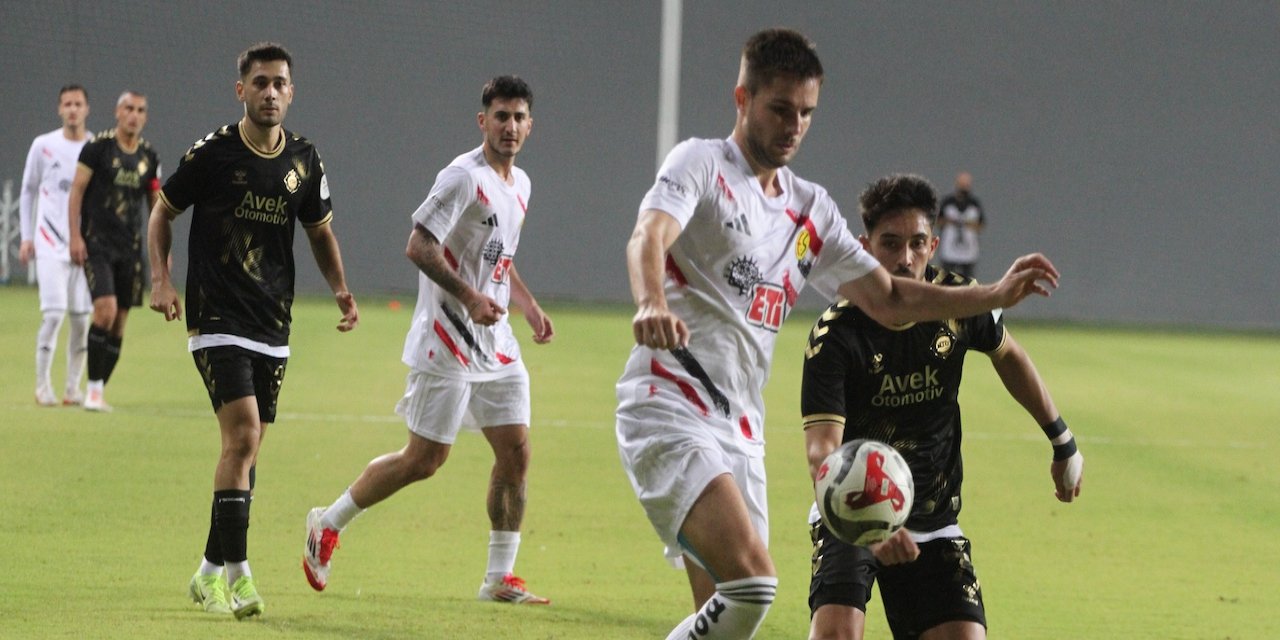 Altay moralli geliyor