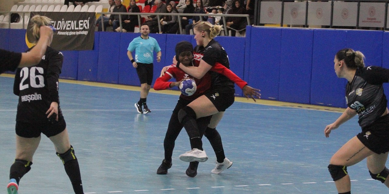 Tesselli değil onur maçı!