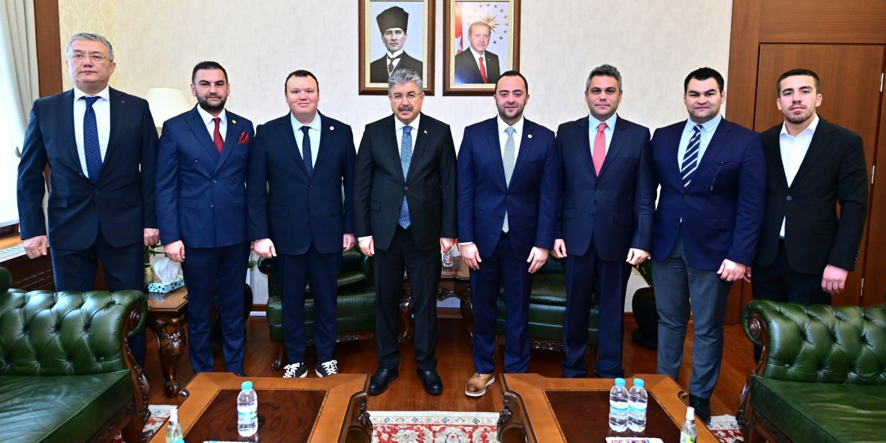 Vali Yılmaz Eskişehirspor yönetim kurulunu ağırladı