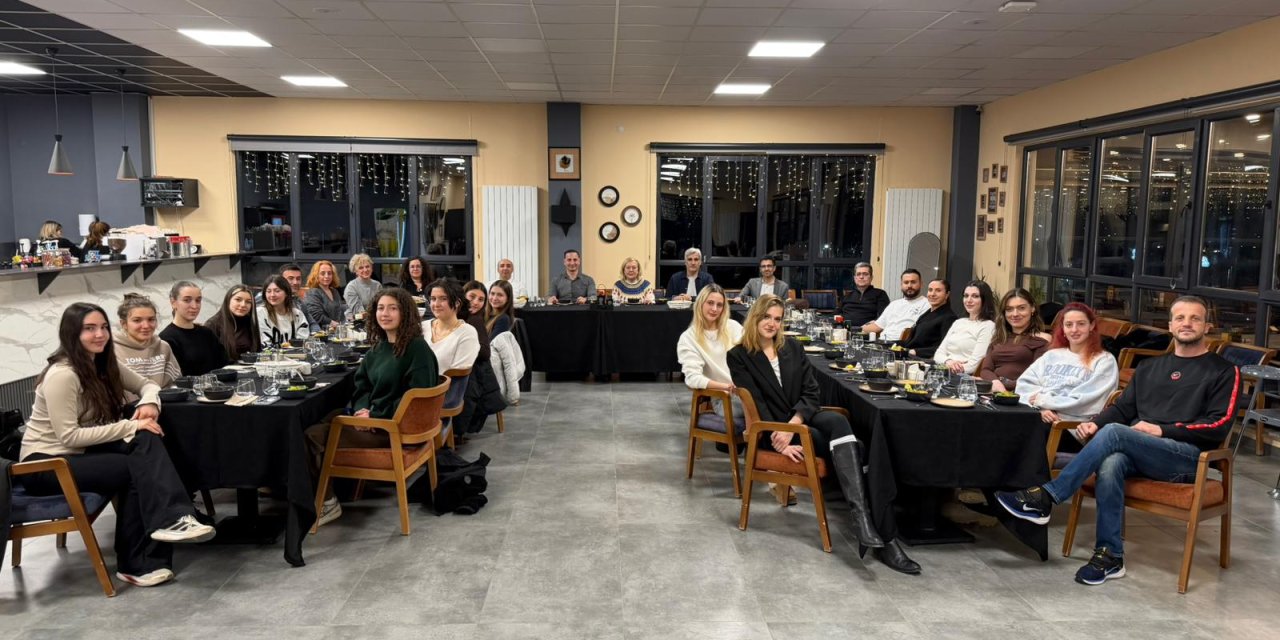 Play-Off öncesi moral yemeği