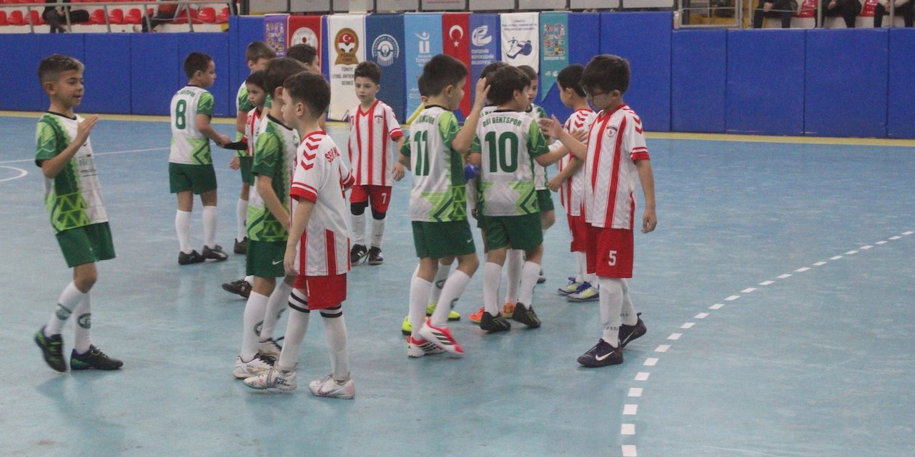 Şenlikte ödül günü