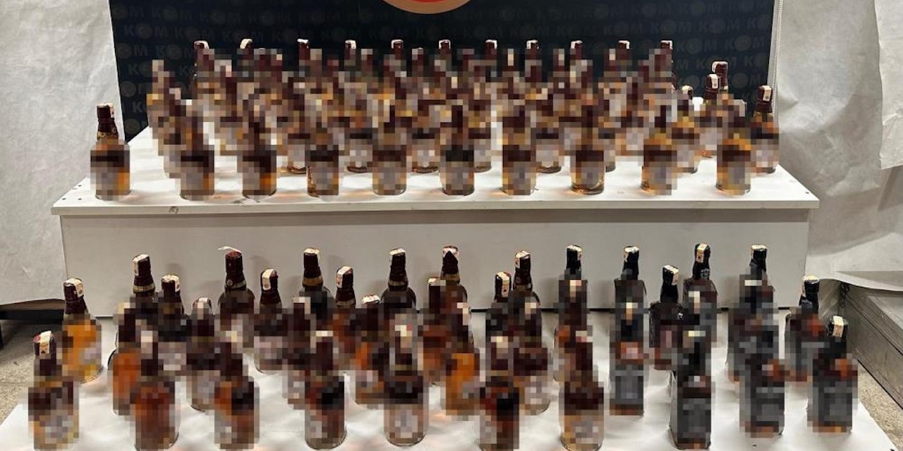 Eskişehir'de şüphe üzerine aranan araçta kaçak alkol ele geçirildi