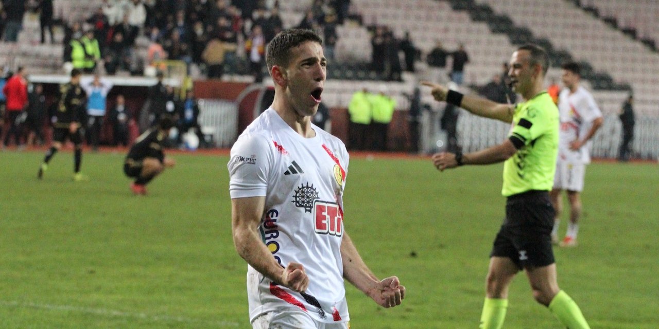 Alkışlar Bünyamin’e