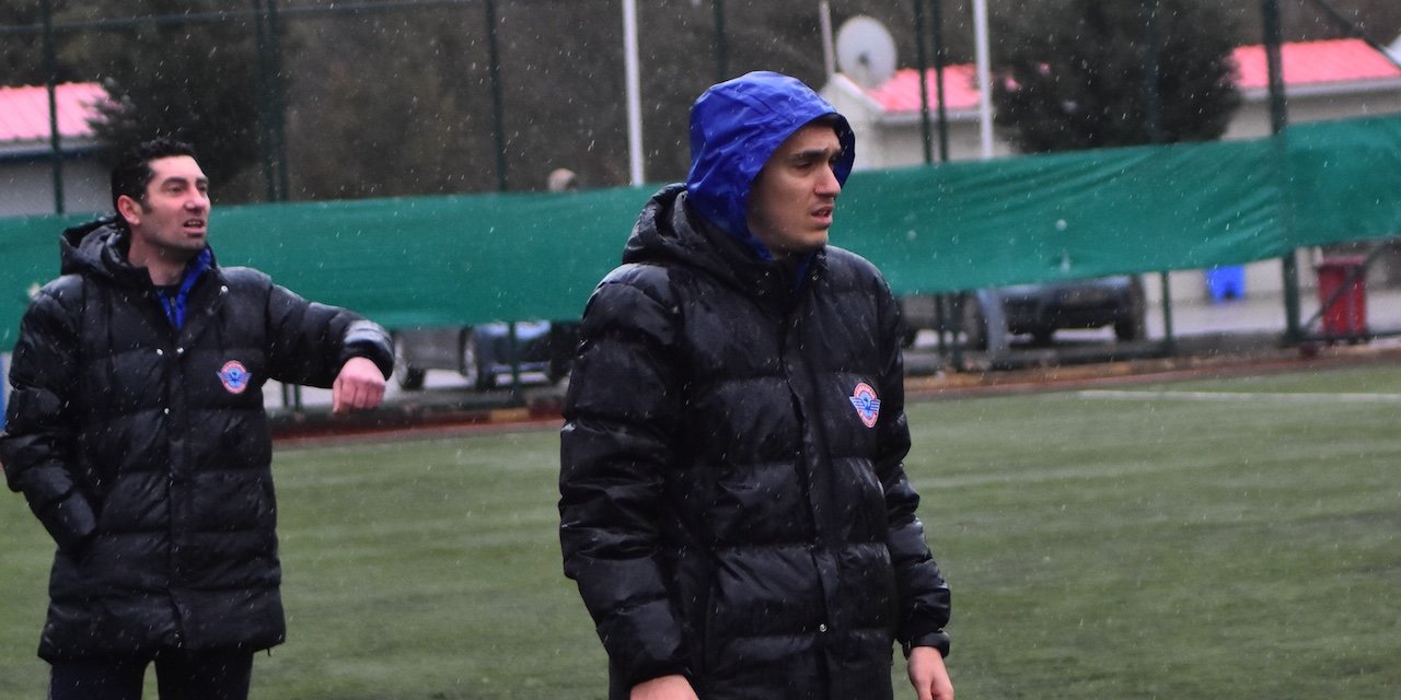 “Demirspor çok daha iyi yerleri hak ediyor”