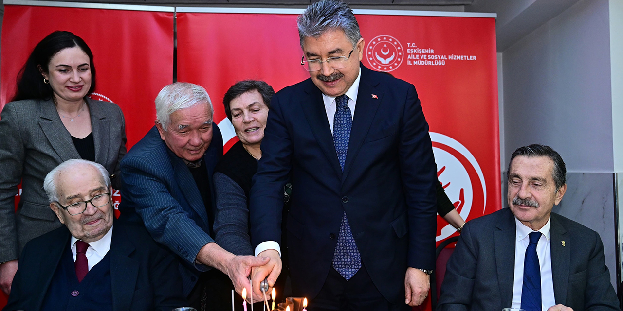 Vali Yılmaz huzurevi sakinleri ile bir araya geldi