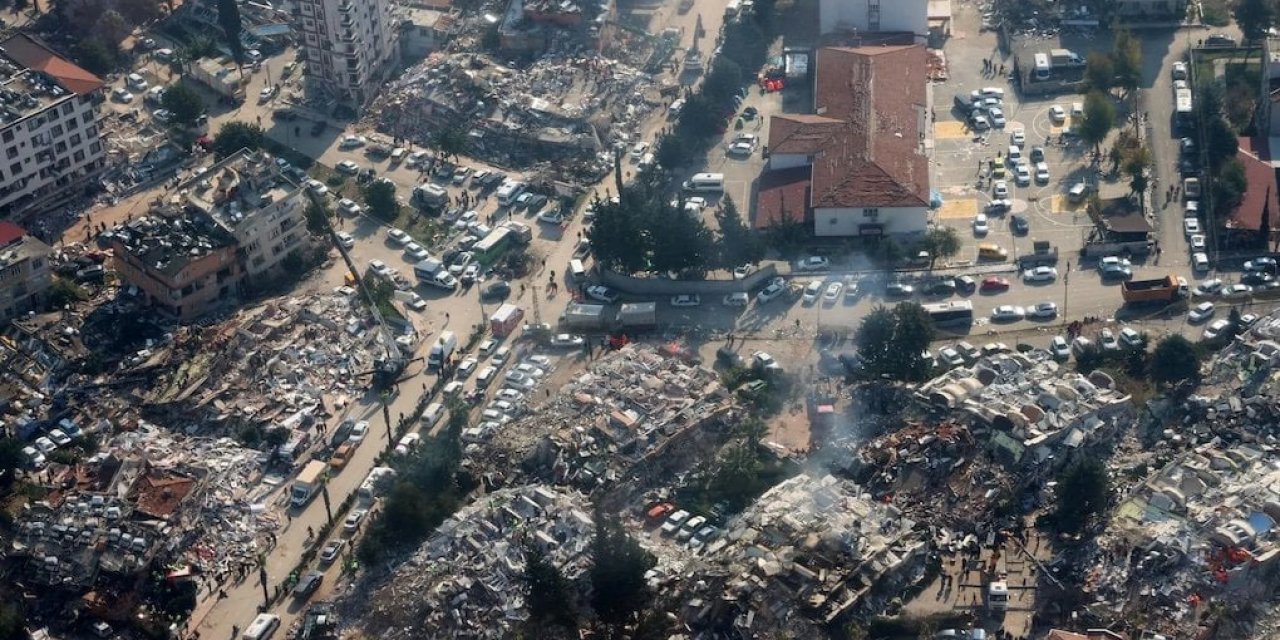 ‘’Asrın felaketi’’ nin 3. Yılında CHP İl Başkanlığının yaptığına bak