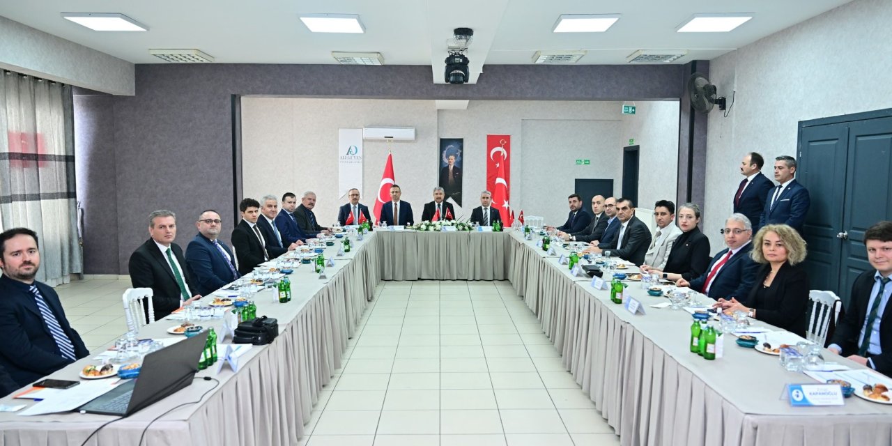 Eskişehir'de İstihdam ve Mesleki Eğitim Toplantısı düzenlendi