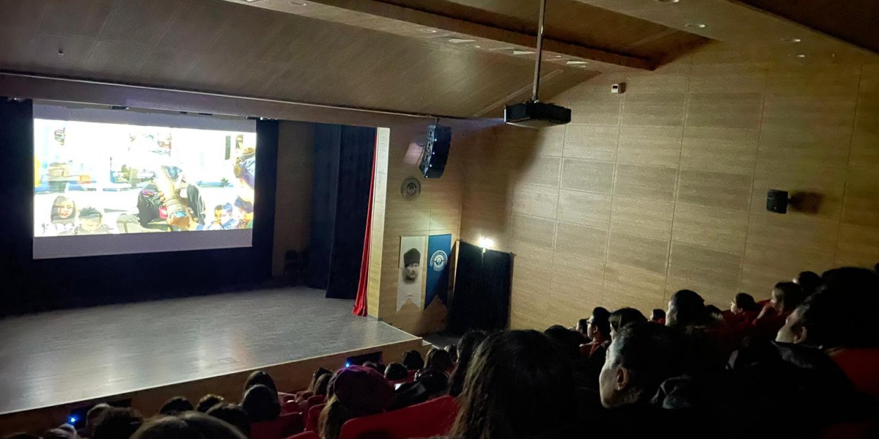 "HOP: Hayal Gücü Oyun Parkı" belgeseline yoğun ilgi