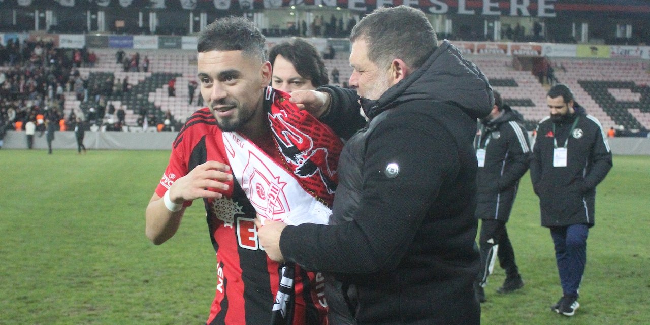 Eskişehirspor Teknik Direktörü Hakan Şapcı: Tek sonuca talibiz