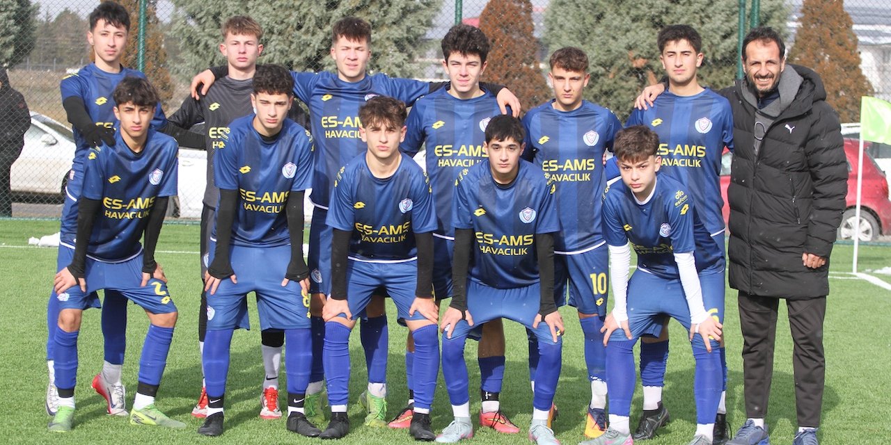 Tepkiyi futbolla verecekler