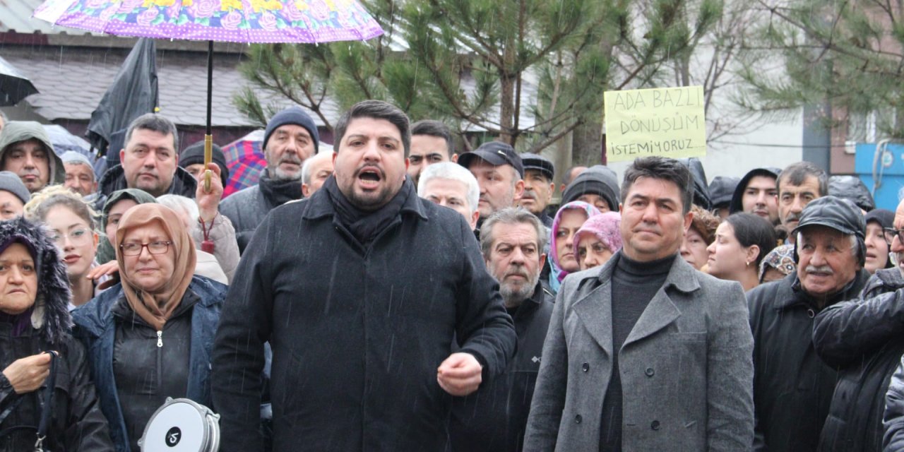 Yeşiltepe'de kazan kaynıyor! Başkan Ataç ve mahalleliler karşı karşıya...