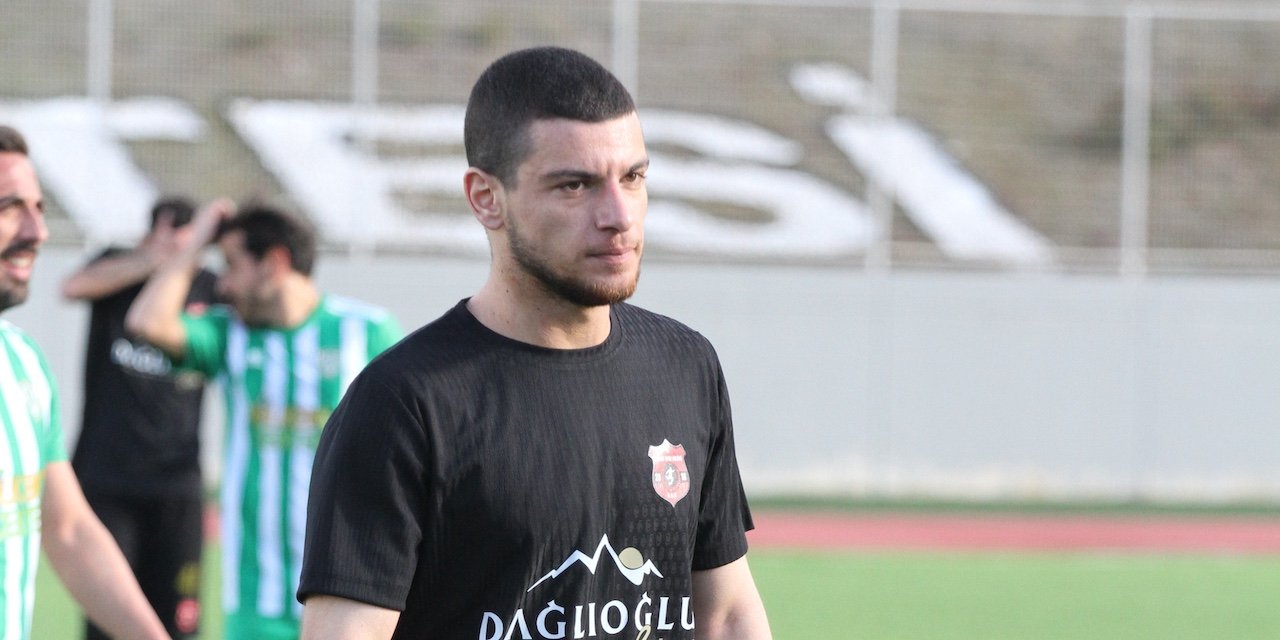 İlk kez forma giydi