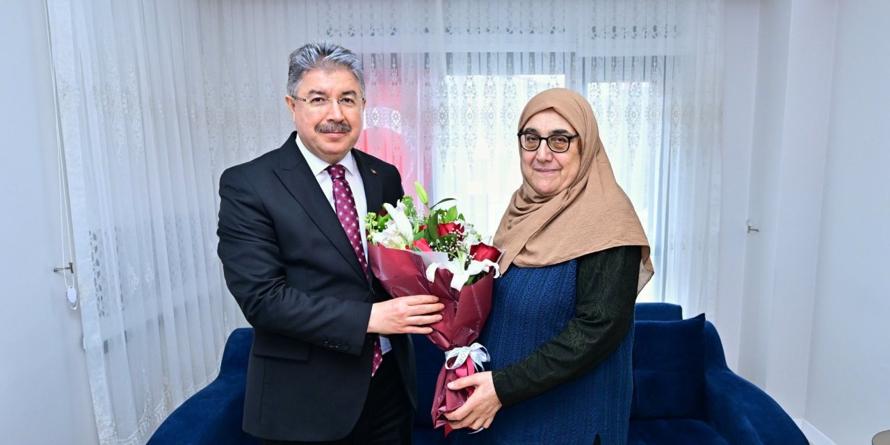 Vali Yılmaz'dan şehit ailesine taziye ziyareti