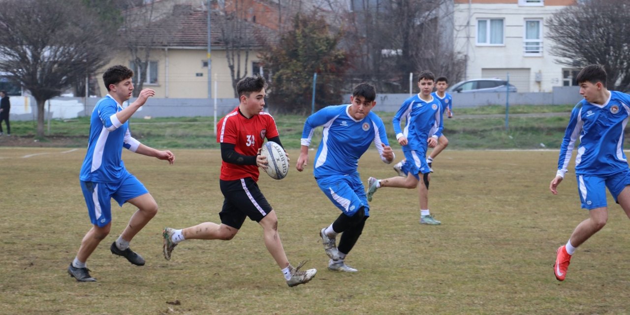 Eskişehir’de Ragbi İl Birinciliği müsabakaları yapıldı