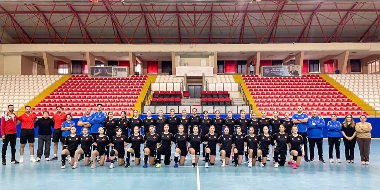 Milli hentbol için Eskişehir’de tarama kampı