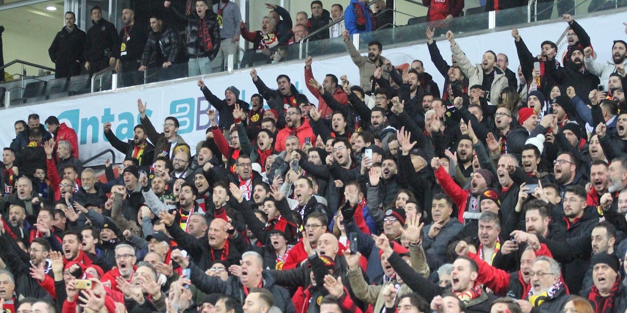 Eskişehirspor Ayvalıkgücü maçının biletleri satışta