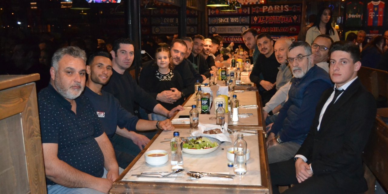 Eskişehir Demirspor’da şampiyonluk yemeği