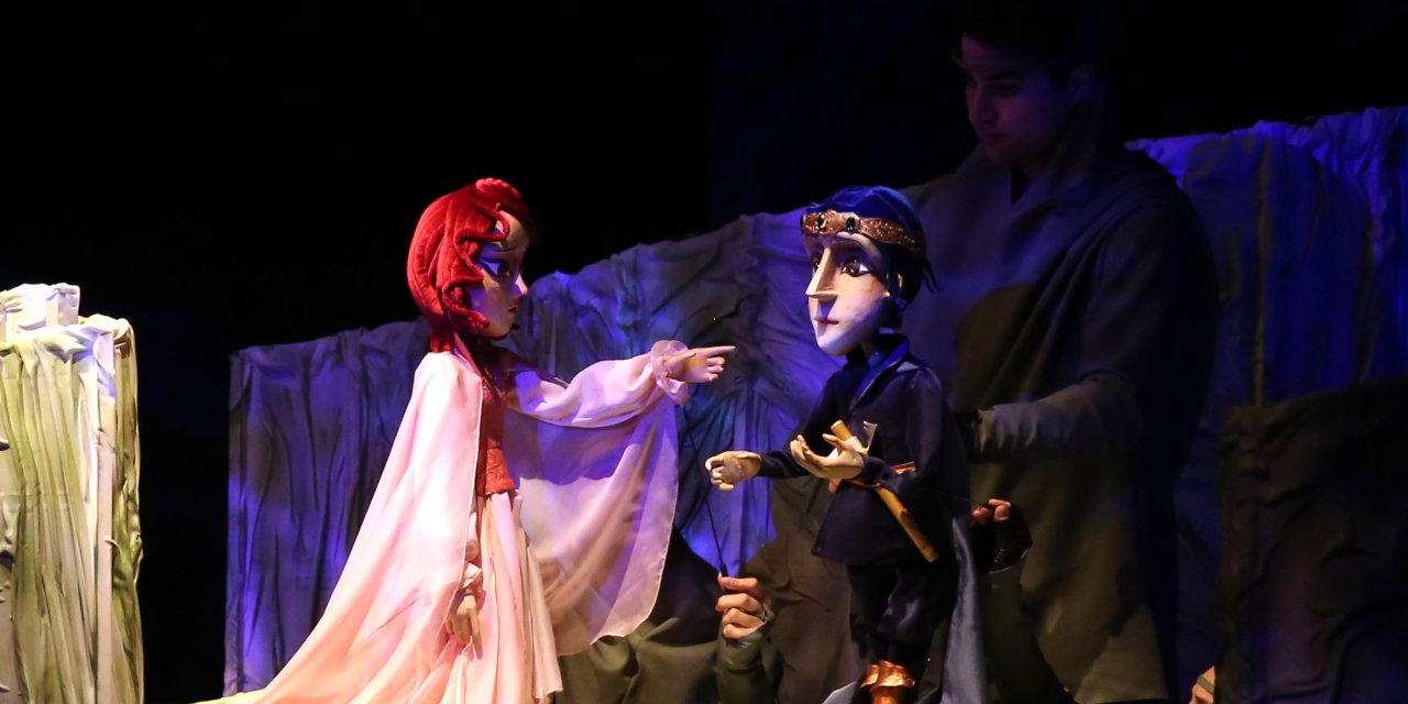 “Sihirli Flüt” Eskişehir'de miniklerle buluştu