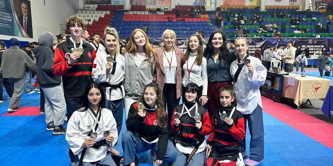 Eskişehirli sporcular 9 madalya kazandı