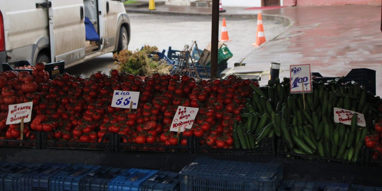 Eskişehir'de sebze fiyatları fırladı!