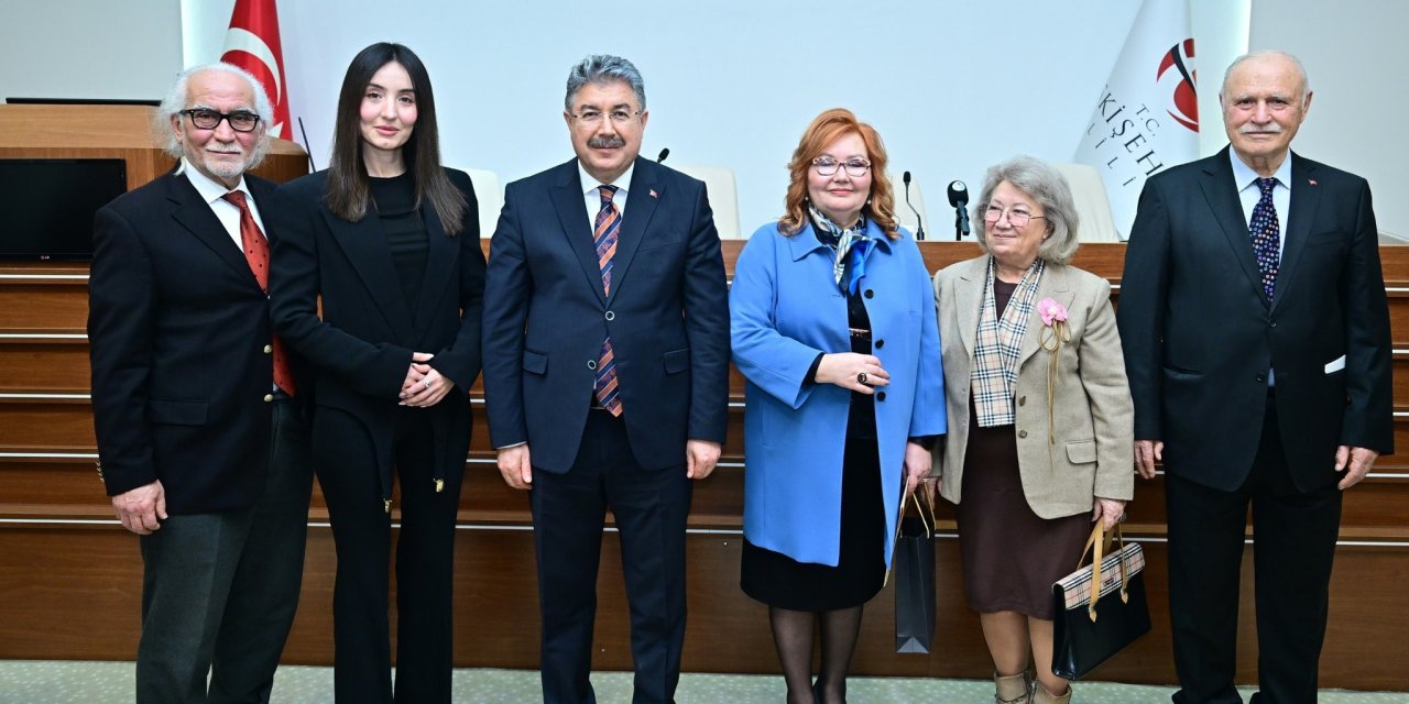 Eskişehir Valiliği memuruna veda programı düzenlendi