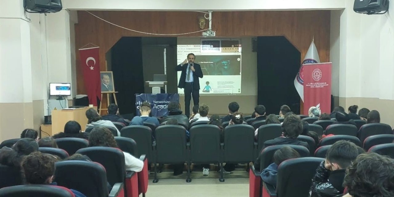 Eskişehir'de "Dijital Farkındalık" semineri