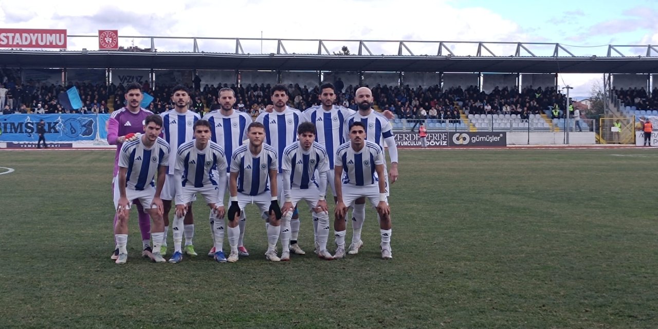 Anadolu lider karşısında