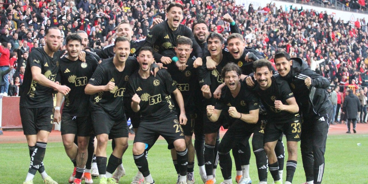Eskişehirspor ilk yarıda işi bitirdi