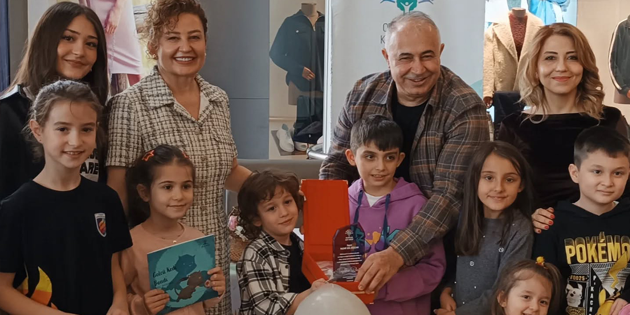 Gül Düzcan minik okurlarıyla buluştu