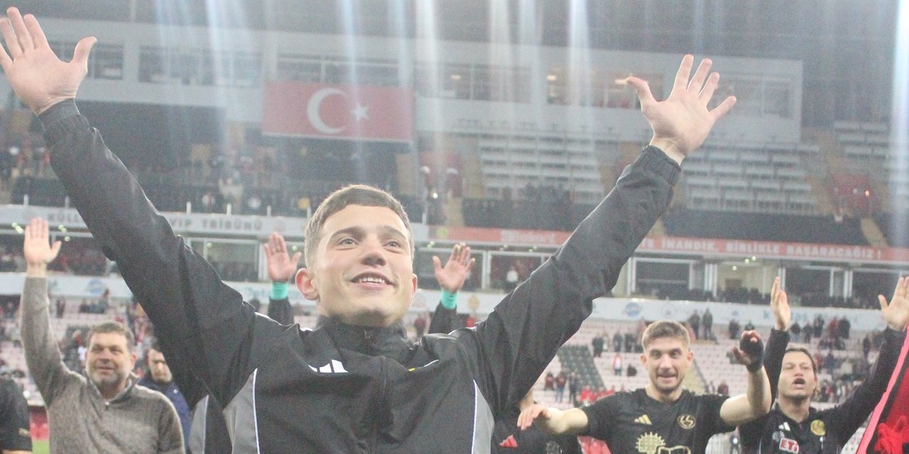 İsmail Kulet parlıyor