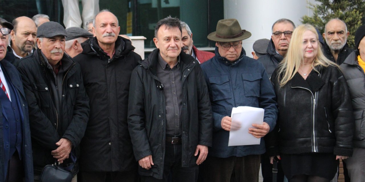 Koca Çınar grubu ve İl Başkanı