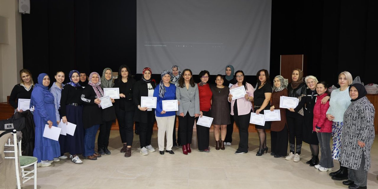 Eskişehir'de 128 kadına sağlık eğitimi verildi